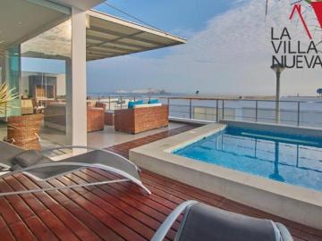 CASA EN CONDOMINIO PLAYA DEL GOLF LINDA VISTA AL MAR Y JARDINES