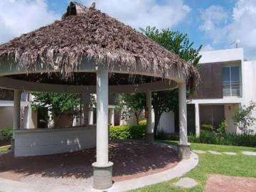 Casa en condominio Pueblo Xaloxtoc