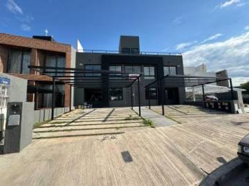 Casa en Costas de Manantiales 2 dormitorios 2 baños cochera