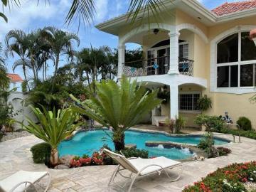 Casa en Coronado 5 Rec 5 Baños B/. 675,000.00
