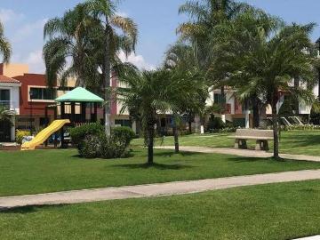 CASA EN COTO NUEVA GALICIA CON AMENIDADES