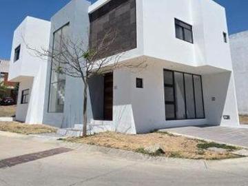 CASA EN COTO SIVEC