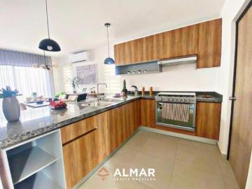 Casa en Coto Privado, Fracc. Cibeles Residencial en Mazatlán!