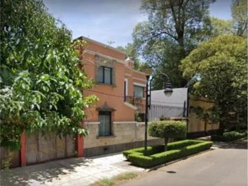 CASA EN COYOACÁN REMATE !