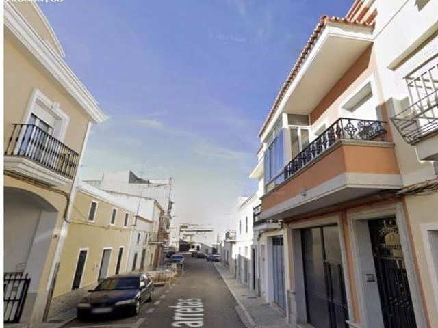 CASA EN DON BENITO