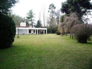 CASA EN EXCELENTE UBICACION, EN VENTA, CLUB DE CAMPO EL MORO, MARCOS PAZ