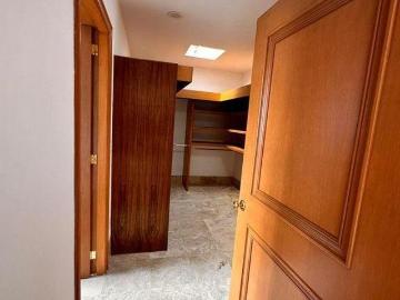 CASA EN EXCLUSIVO CONDOMINIO
