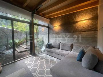 CASA EN EL BOSQUE AVÁNDARO, VALLE DE BRAVO