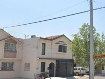 CASA EN ENCINO POTRERO DE ANAHUAC SAN NICOLAS DE LOS GARZA !