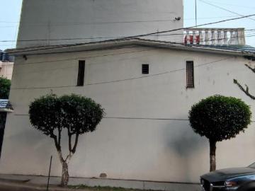 Casa en esquina en Venta en Col. Rinconada Coapa