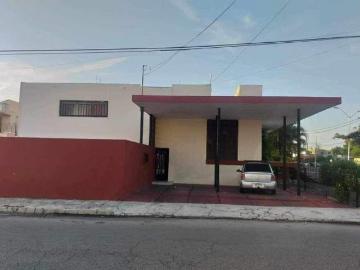 Casa en esquina en venta sobre circuito colonias, Miguel Alemán
