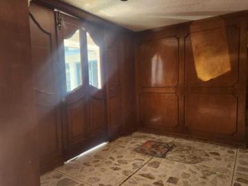 CASA EN ESQUINA PARA NEGOCIO EN COLONIA BOSQUES DE ARAGÓN