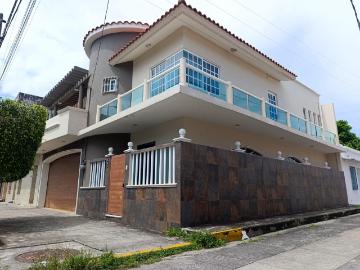 Casa en Flores Magon