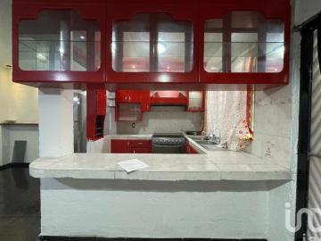CASA EN FRACCINAMIENTO EN CALLE CANELA