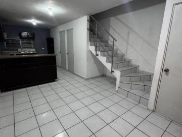 Casa en Fraccionamiento Zona Dorada