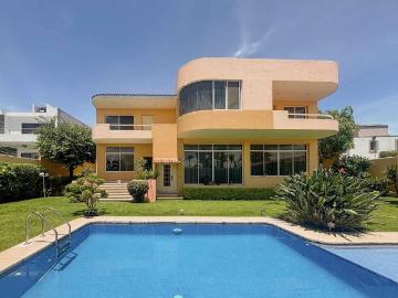 Casa en Fraccionamiento Burgos Bugambilias