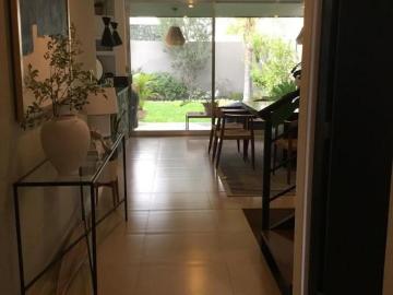 Casa en Fraccionamiento Cumbres del Lago