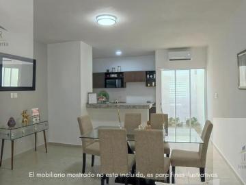 Casa en Fraccionamiento Dorado Real