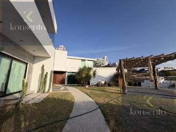 Casa en Fraccionamiento El Pedregal de Quer?taro