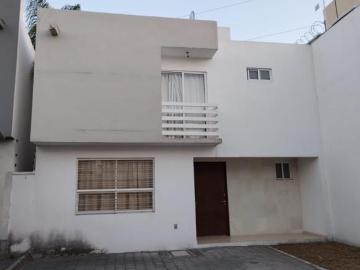 CASA EN FRACCIONAMIENTO EN VENTA EN VILLA PALMAS, QUERÉTARO