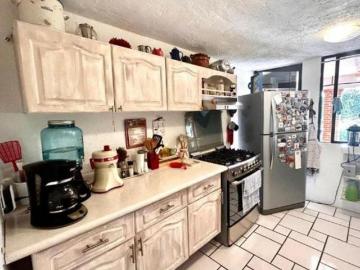 Casa en Fraccionamiento en Lomas de Atzingo Cuernavaca MAZ 2176 Fr