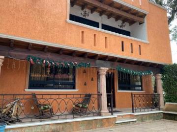 Casa en Fraccionamiento en Monte Casino Piamonte y Ensueño Huitzilac BER 1068 Fr