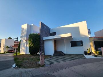 Casa en fraccionamiento en renta Villantigua, San Luis Potosí, México