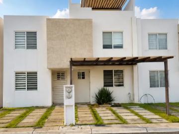 Casa en fraccionamiento en renta Avenida Tres Cantos, 3 Cantos Canto Murano, Campestre El Pilar Quinta Sección, Coronango, Puebla, 72683, Mex