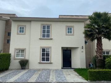 Casa en fraccionamiento en renta Calle Benito Juárez 1200, San Lorenzo Coacalco, Estado De México, México