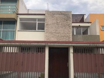 Casa en fraccionamiento en renta Ciudad Satélite, Naucalpan De Juárez, Estado De México, México