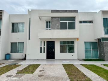 Casa en fraccionamiento en renta El Pueblito, San Luis Potosí, San Luis Potosí