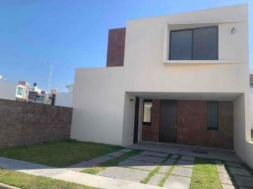 Casa en fraccionamiento en renta Fraccionamento Lomas Del Valle, Puebla De Zaragoza, Puebla, México