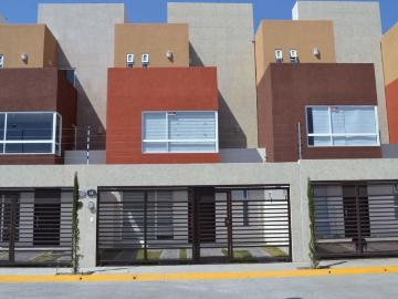 Casa en fraccionamiento en renta Fraccionamiento las Misiones, Carr. Toluca Naucalpan, Las Misiones, Estado De México, México