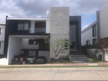 Casa en fraccionamiento en renta La Vista Contry Club, San Andrés Cholula