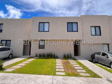 Casa en fraccionamiento en renta La Esencia 2400, Paseos De Zakia Poniente, Zakia, Querétaro, México