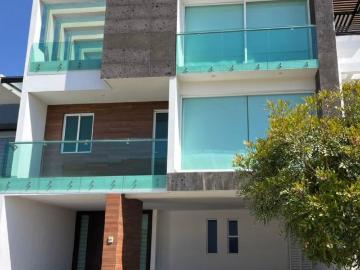 Casa en fraccionamiento en renta Parque Chihuahua, Lomas De Angelópolis, Puebla, México