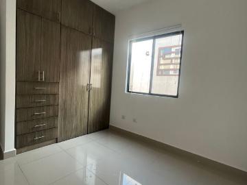 Casa en fraccionamiento en renta Prolongación Ruiz Cortines, Fraccionamiento Cumbres Provenza, García, Nuevo León, 66036, Mex
