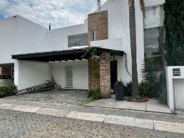Casa en fraccionamiento en renta Quintas De Cortes, San Pedro Cholula