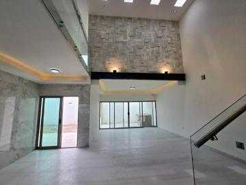 Casa en Fraccionamiento Habita II