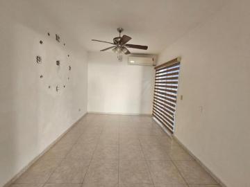 Casa en Fraccionamiento Las Ceibas en Venta Libre de gravamen