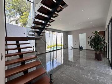 Casa en Fraccionamiento Lomas de Atzingo