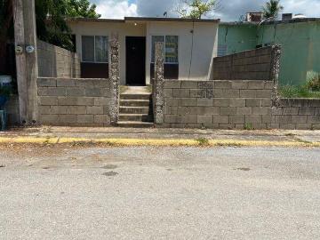 Casa en Fraccionamiento Los Naranjos