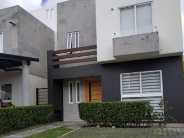 Casa en Fraccionamiento, Metepec