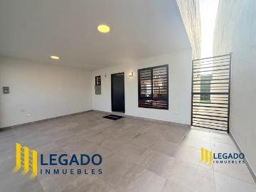 Casa en Fraccionamiento Montenova