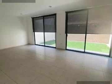 Casa en Fraccionamiento Paseos del Marques
