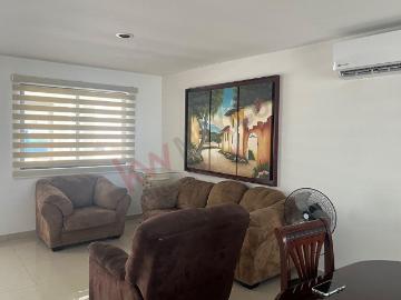 Casa en Fraccionamiento Prados de La Conquista
