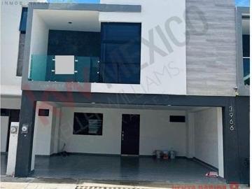 Casa en Fraccionamiento Prados de La Conquista