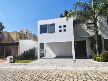 Casa en Fraccionamiento Quetzalcoatl SPCH, Puebla