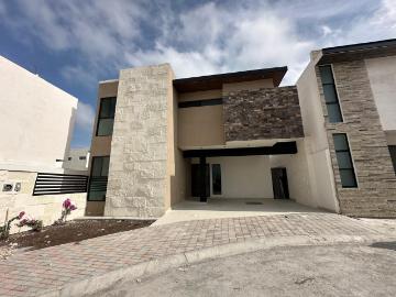 Casa en Fraccionamiento Rinc?n de los Encinos