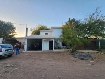 Casa en Gustavo Díaz Ordaz